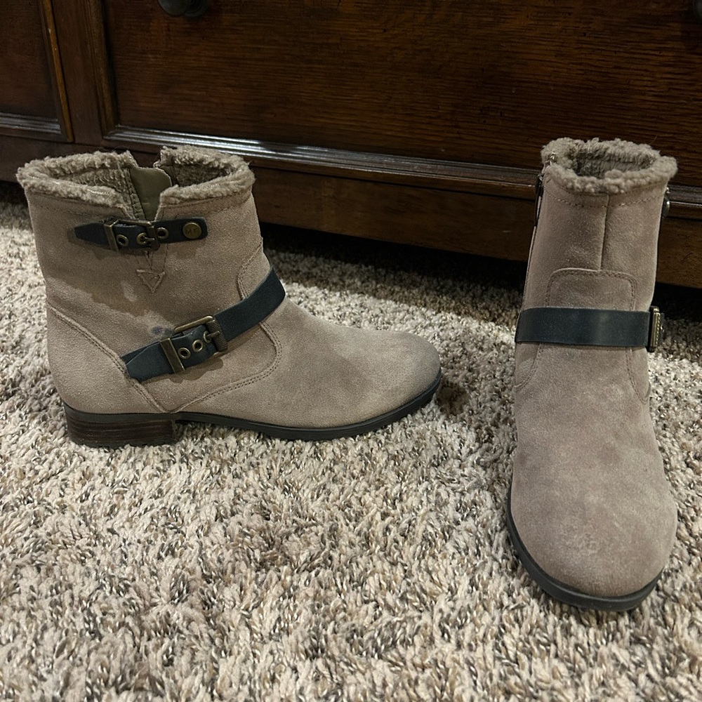 Marc Fisher boots